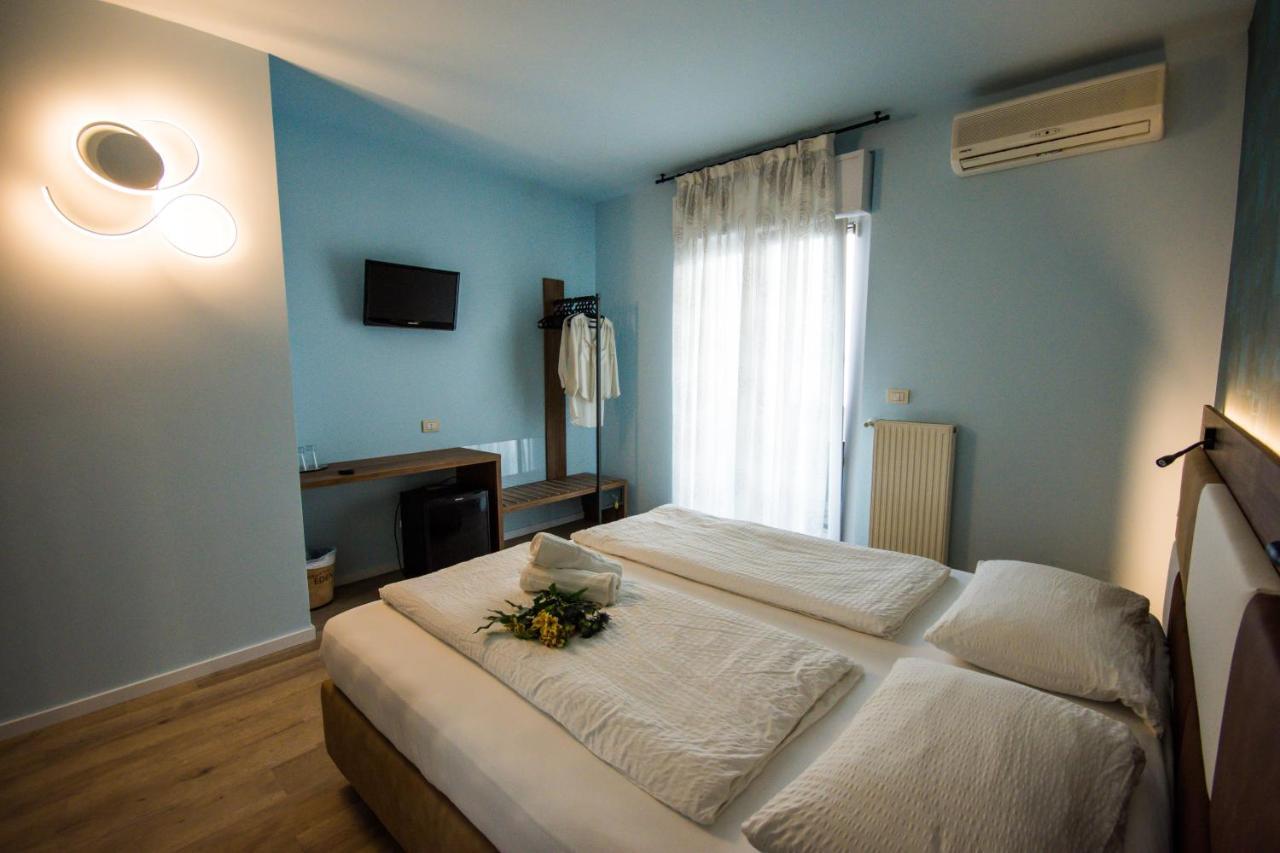 Hotel Eden Torri Del Benaco Dış mekan fotoğraf